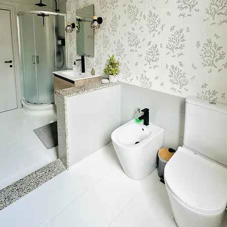 Adora Bed and Breakfast