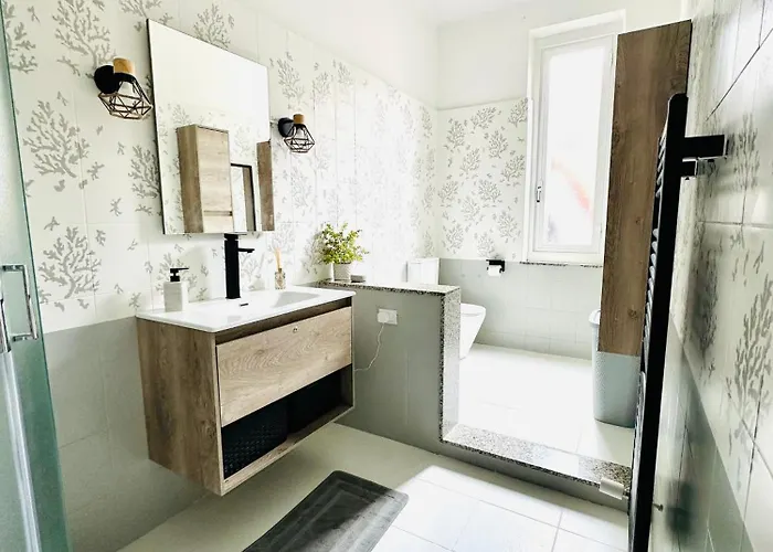 Adora Vezzano Ligure