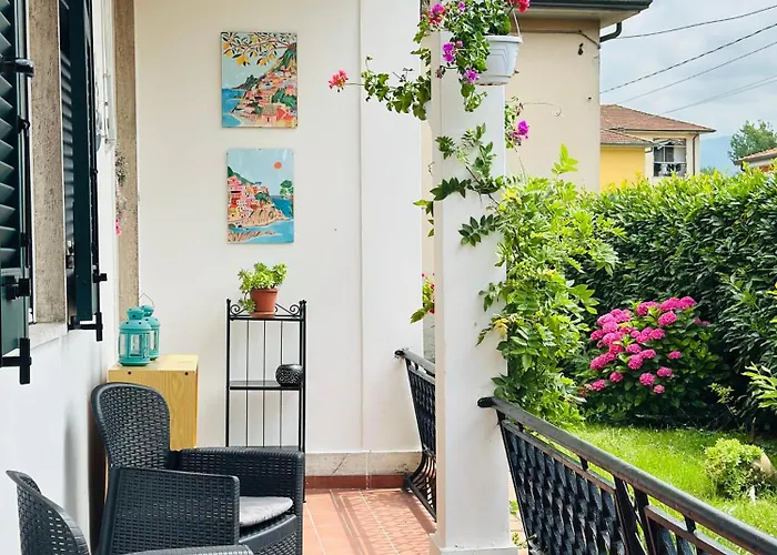 Adora * Vezzano Ligure