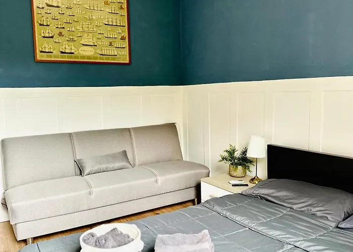 Adora Bed & Breakfast